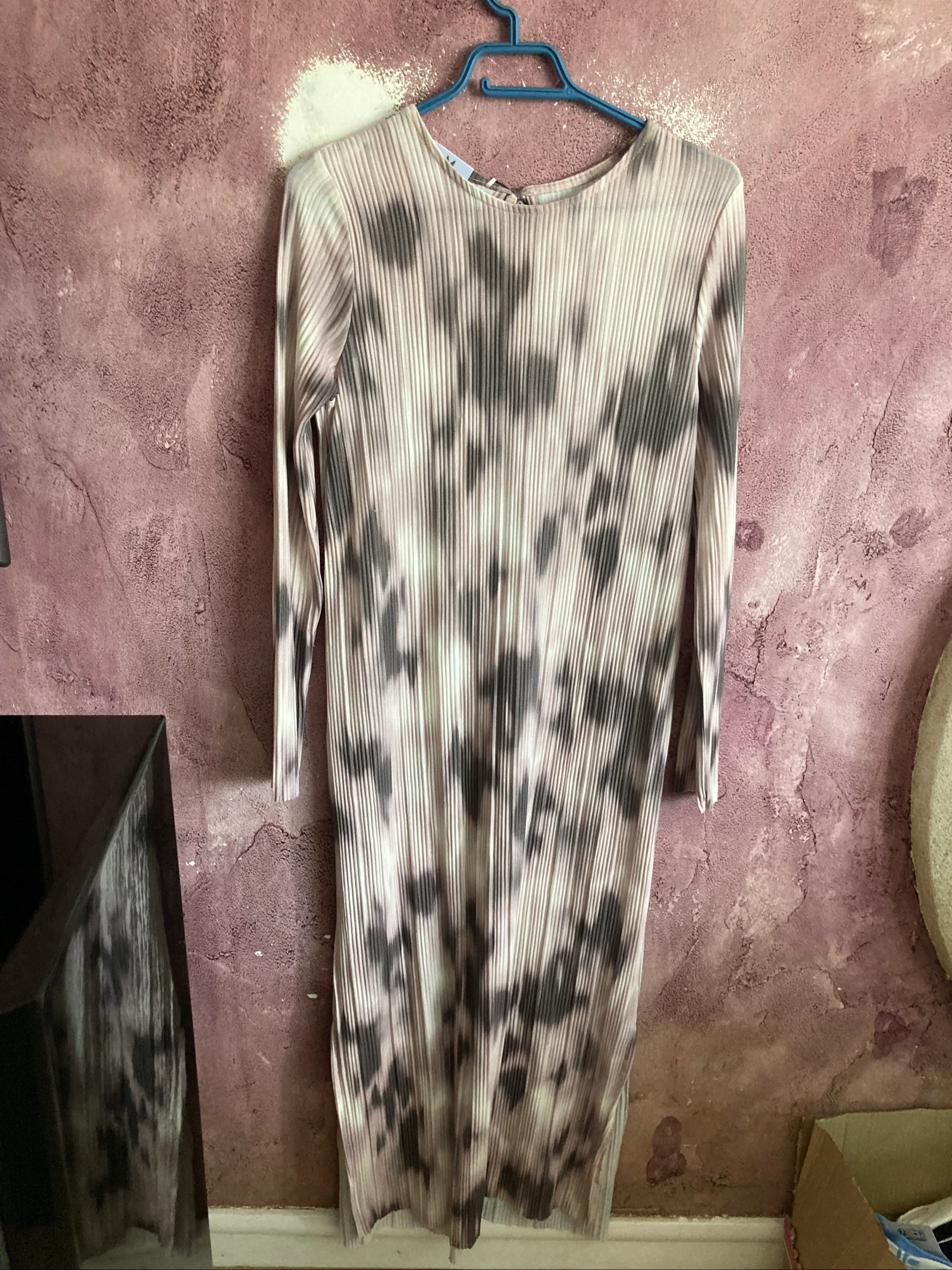 Très jolie robe longue taille M